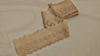 Encaje antiguo para Virgen beige