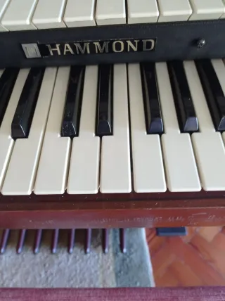 Órgano Hammond Años 80