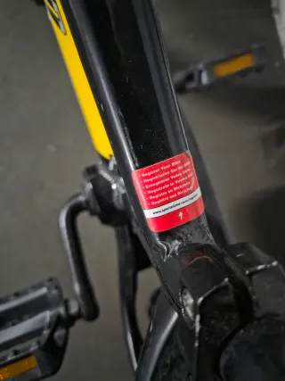 Bicicleta Specialized Hotrock 16 pulgadas 3-7 años