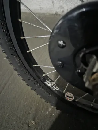 Bicicleta Specialized Hotrock 16 pulgadas 3-7 años