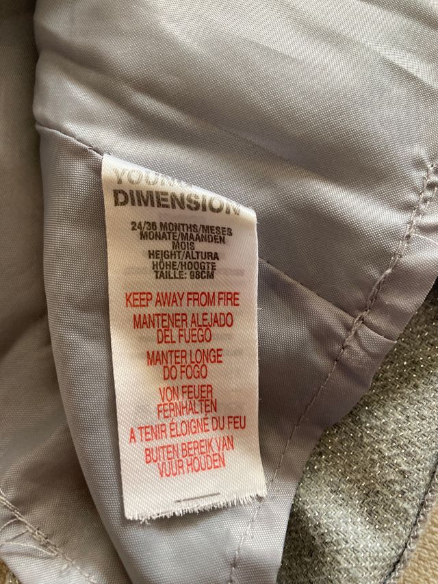 2 Vestidos sin mangas bebé 2 años