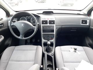 PEUGEOT AÑO 2004 XR 1.4 5P TURISMO