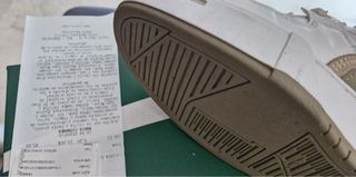 Zapatillas Puma Edición Limitada Blancas y Doradas