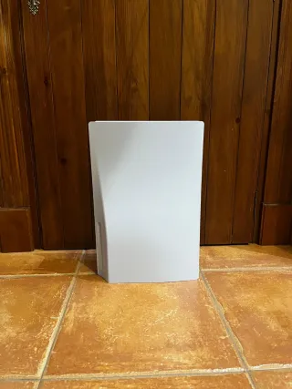 Consola Sony PS5 + God of War Ragnarök+ LAST OF US