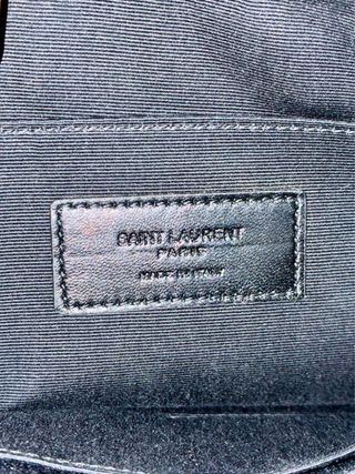 Pouch Yves Saint Laurent