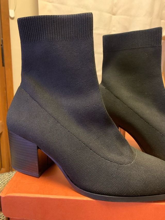 Botín elástico negro talla 39