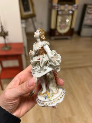 Bambola ballerina Capodimonte in porcellana