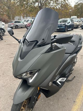Yamaha T-MAX