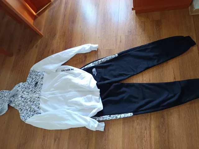 Chándal The North Face Blanco y Negro