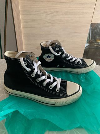 Converse All Star Talla 37.5 Negras