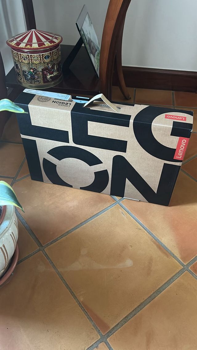 Lenovo Legion 5 15IRX10 i7-13650HX