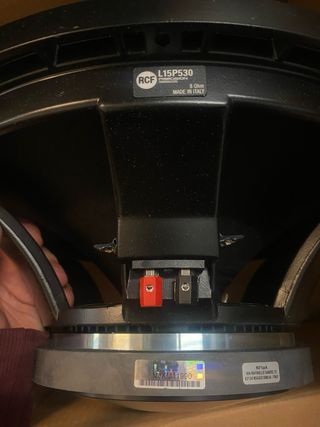 Altavoz RCF 15 pulgadas