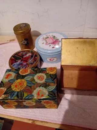 Lote de 4 Cajas Decorativas Metálicas