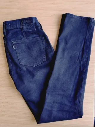 Levi's 712 Slim Fit Jeans Negros T26x30