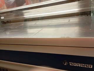 Vitrina refrigerada Coreco