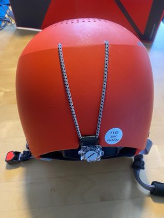 Casco de esquí Alpina Zupo color naranja.