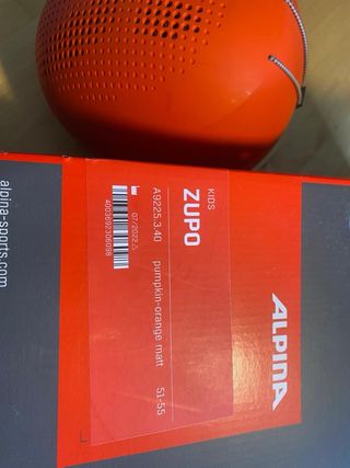 Casco de esquí Alpina Zupo color naranja.