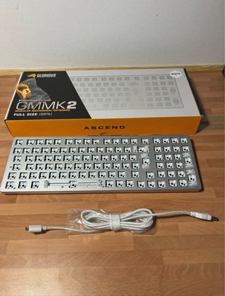 Teclado Mecánico Glorius GMMK2 ISO Plata
