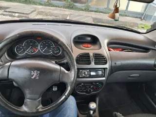 Peugeot 206 2006