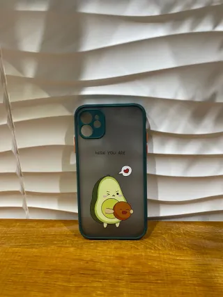 Fundas iPhone 11 4€ la unidad y 20€ lote