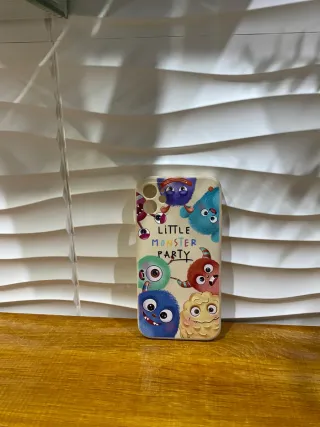 Fundas iPhone 11 4€ la unidad y 20€ lote