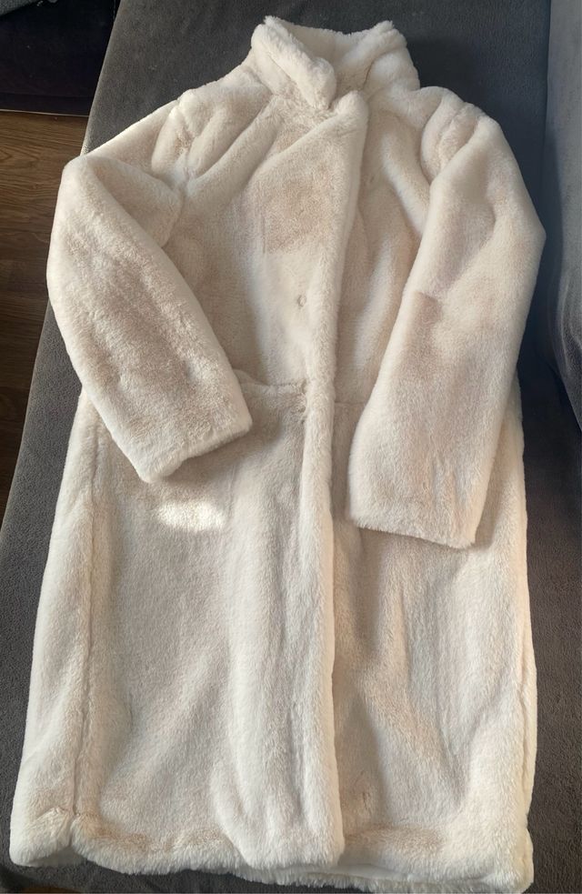 Chaqueta de pelo suave beige