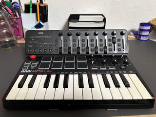 Soporte Akai MPK Mini y Korg Nano Kontrol2
