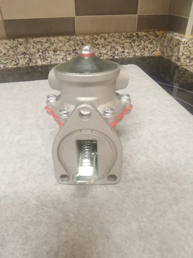 Bomba de combustible mecánica diafragma