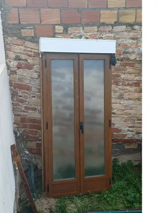 Balcones PVC abatibles color madera