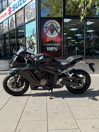 HONDA CBR 650 R