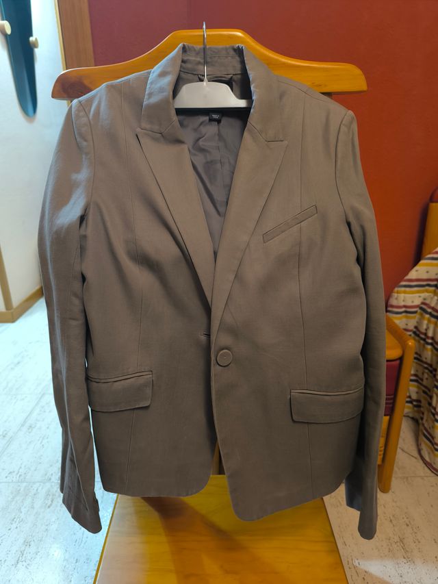 CHAQUETILLAS / BLAZERS VARIOS