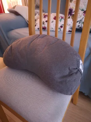 Cojín de meditación gris