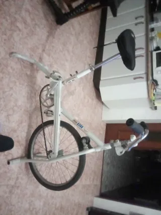 Bicicleta Elíptica BH