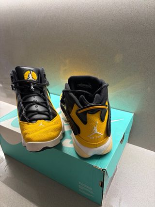 Zapatillas Jordan Edición Limitada Negro Amarillo