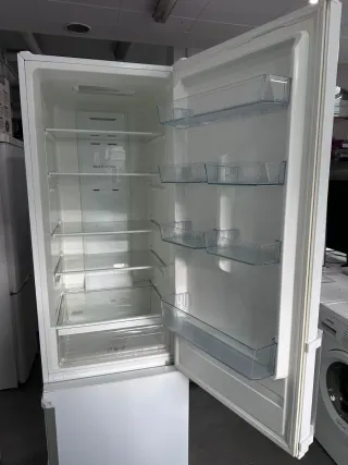 Nevera Combi Benavet con Garantía transporte