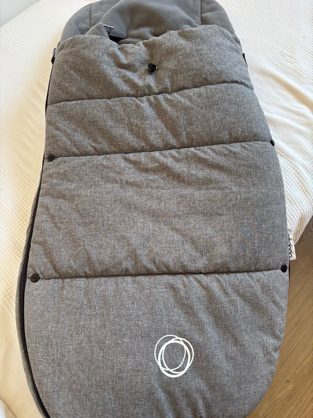 Bugaboo Camaleon 3 + capotas + saco