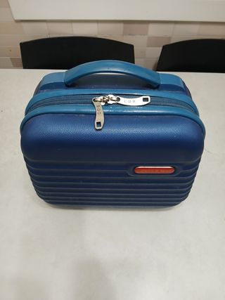 Neceser maleta de viaje