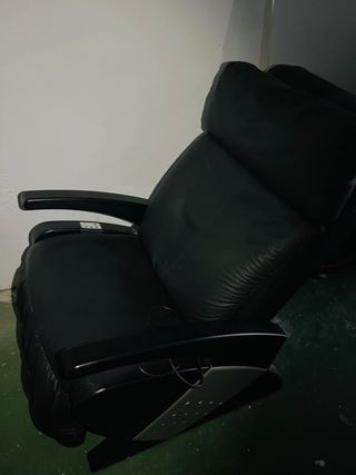 Sillón de masaje Keyton piel negra