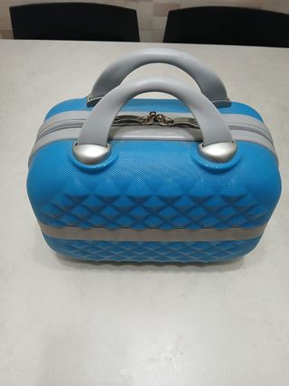 Neceser maleta de viaje