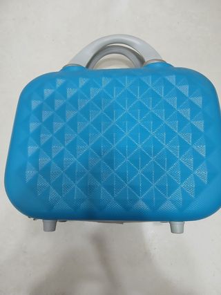 Neceser maleta de viaje