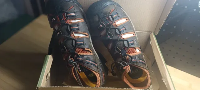 Sandalias Keen Arroyo II Marrón Naranja