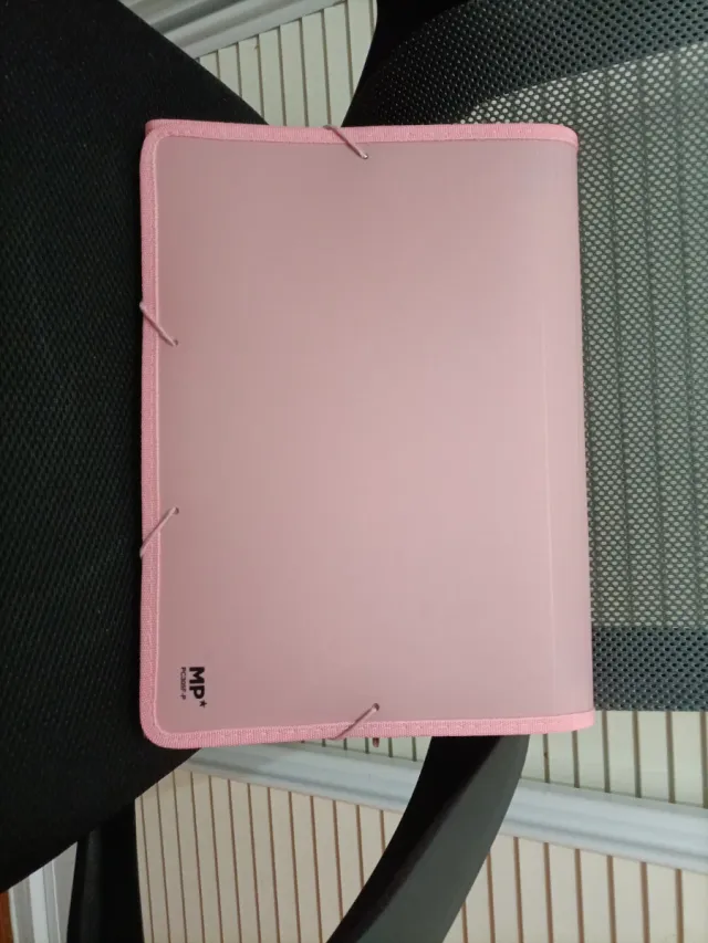 Archivador MP rosa plástico