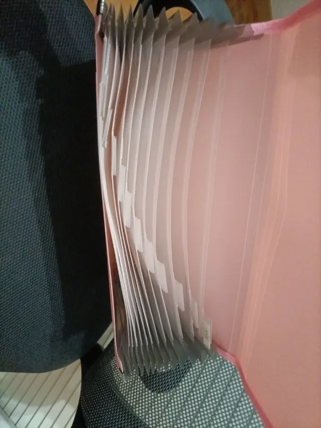 Archivador MP rosa plástico