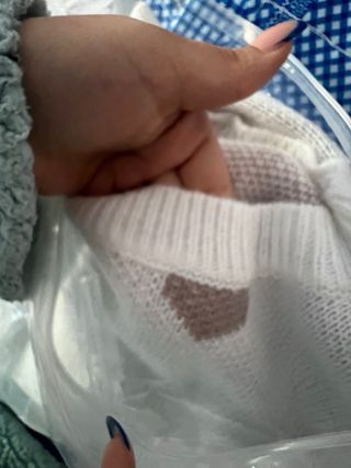 Jersey chica corazones oro y blanco