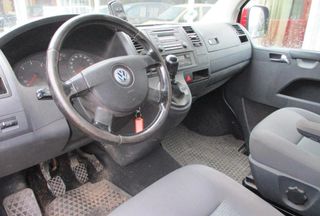 Volkswagen Transporter T5 8 plazas 2008