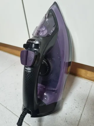 Plancha Philips Serie 5000 Morada