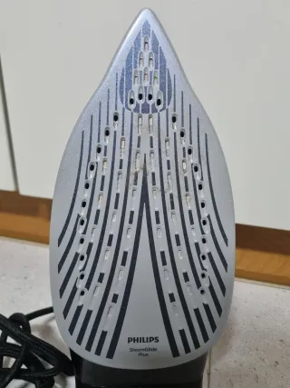 Plancha Philips Serie 5000 Morada