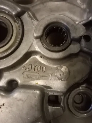 Cárter Direito YZ 125