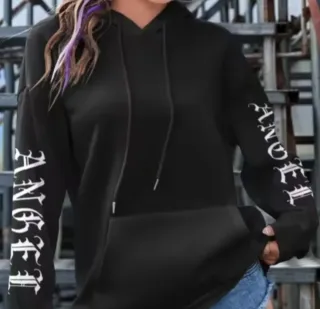 Sudadera Negra con Capucha y Estampado Angel