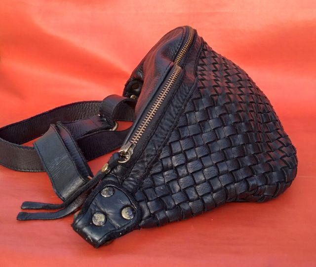 Borsa marsupio pelle intrecciata